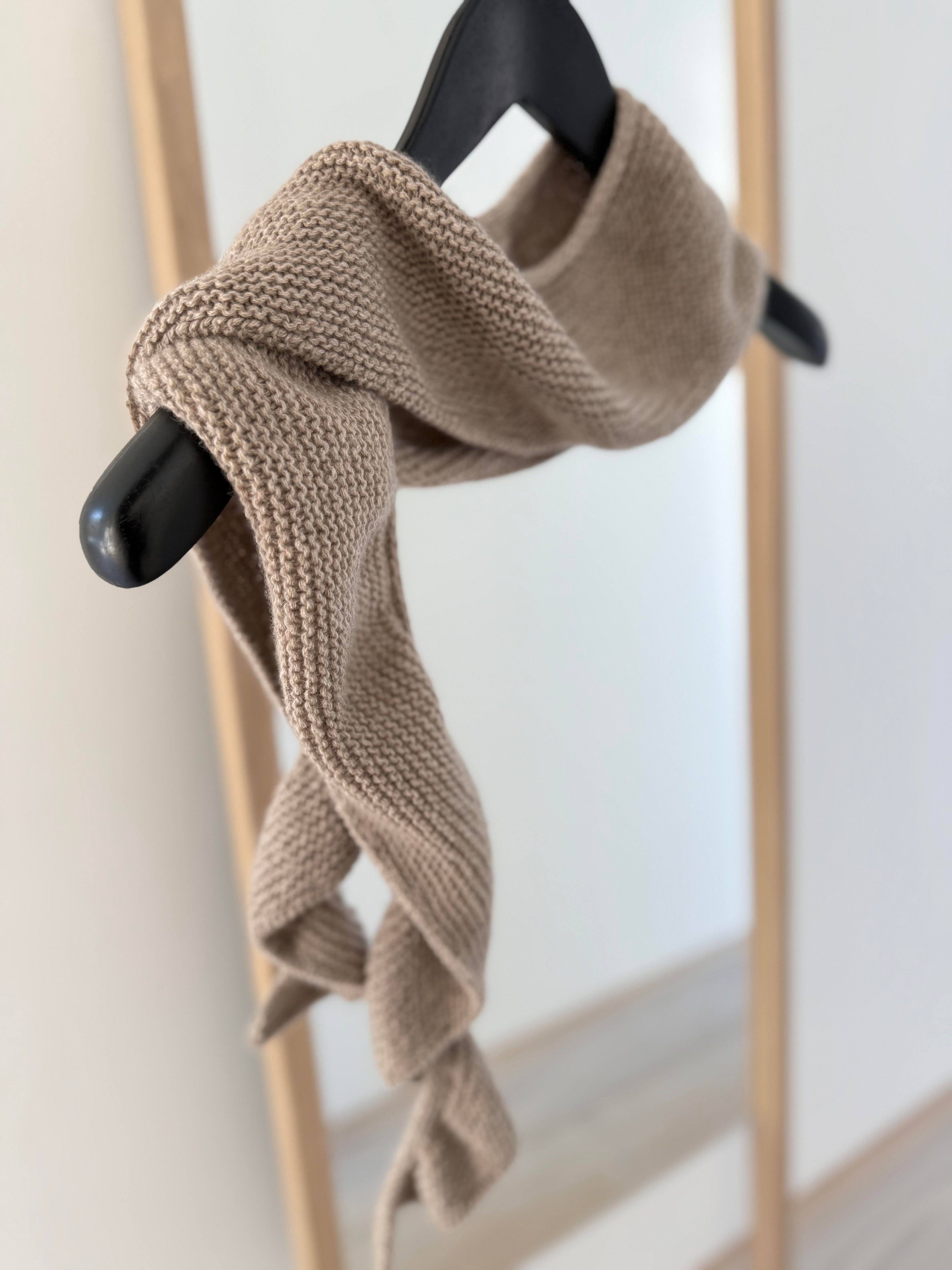人気特価激安 WAVE MY SCARF norgardknit.com – 小物
