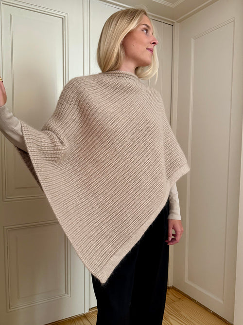 MY FLOW PONCHO