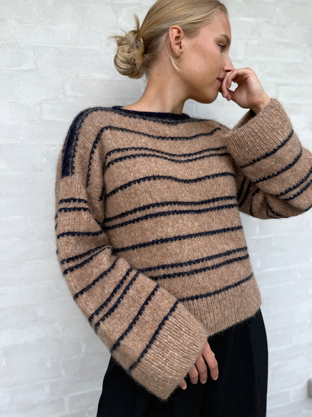 MY DOTLINE SWEATER