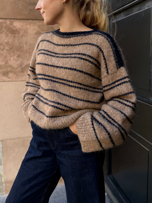 MY DOTLINE SWEATER