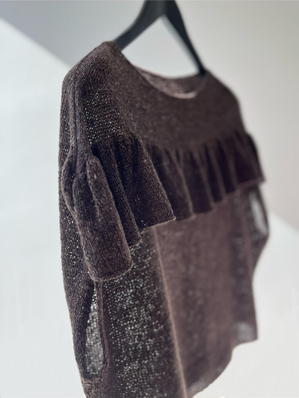 FRILL ME TEE