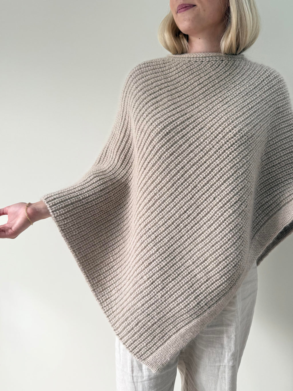 MY FLOW PONCHO