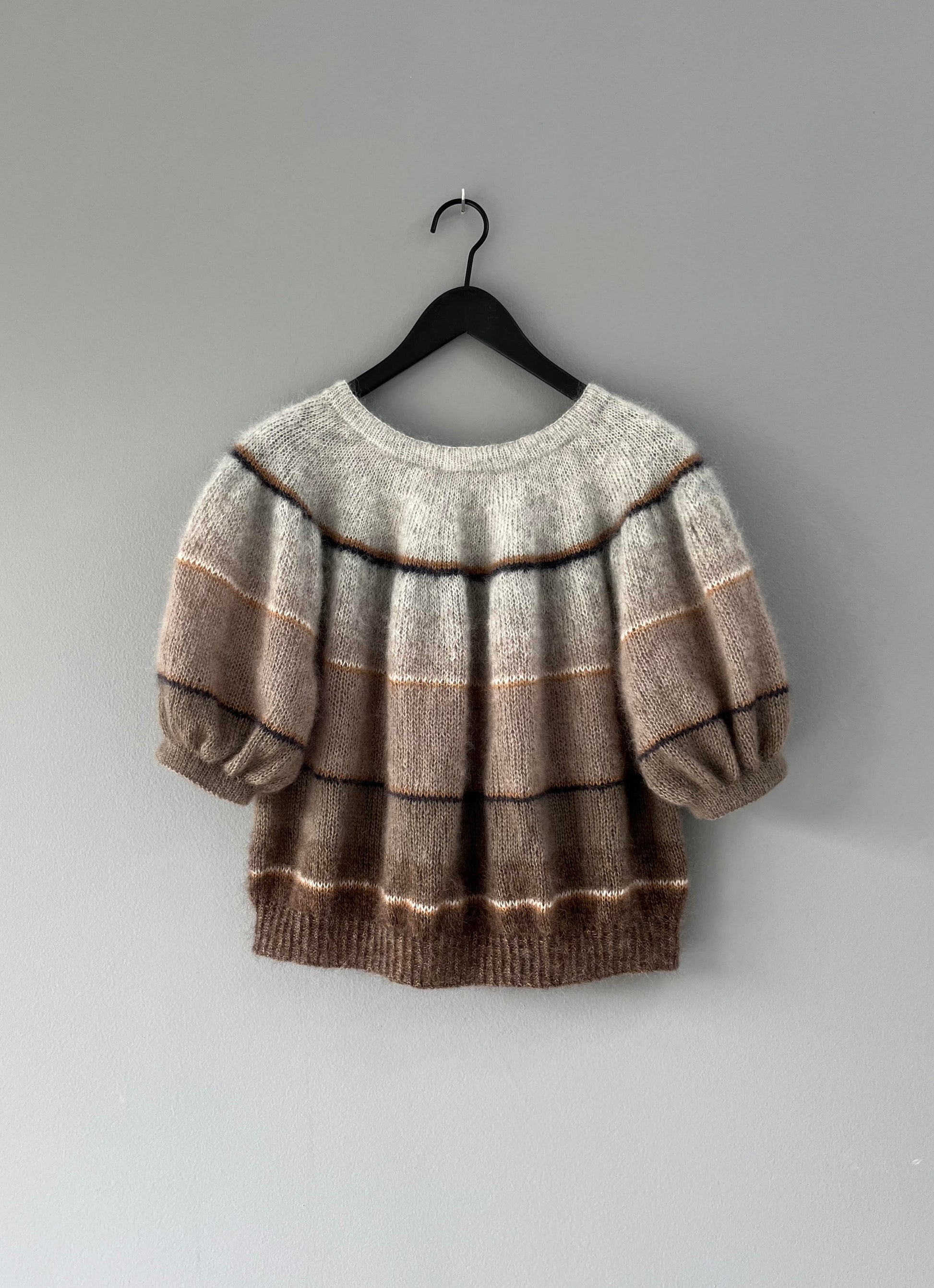 FLUFFY ME BLOUSE
